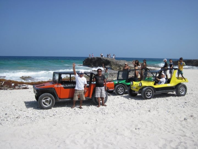  沙丘越野车路线 